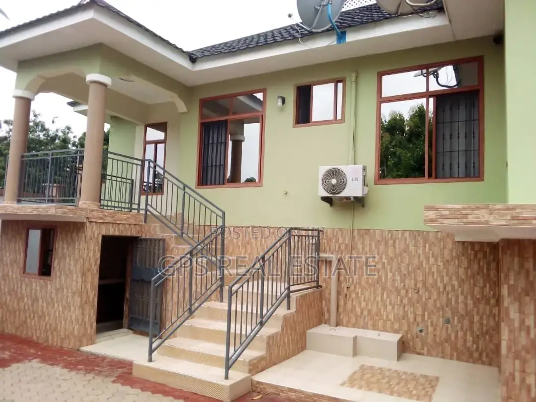 3bdrm House in Bunju A, Kinondoni for sale in Kinondoni