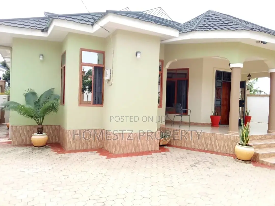 3bdrm House in Bunju A, Kinondoni for sale in Kinondoni