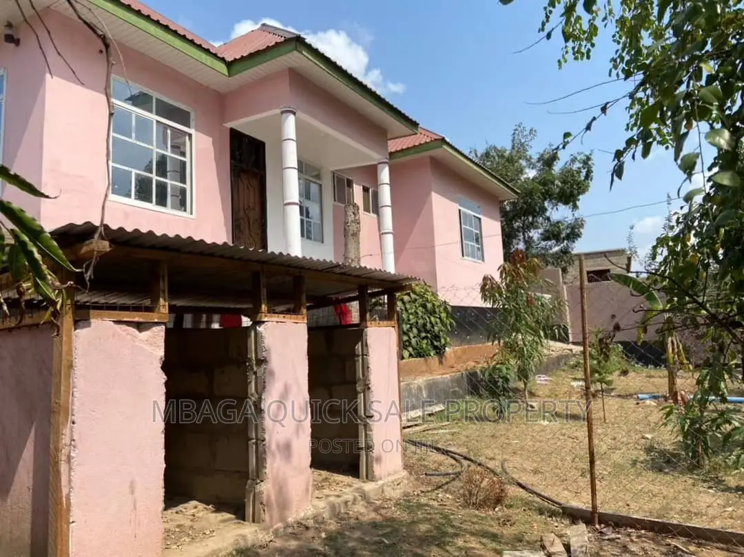 3bdrm House in Goba for sale in Goba