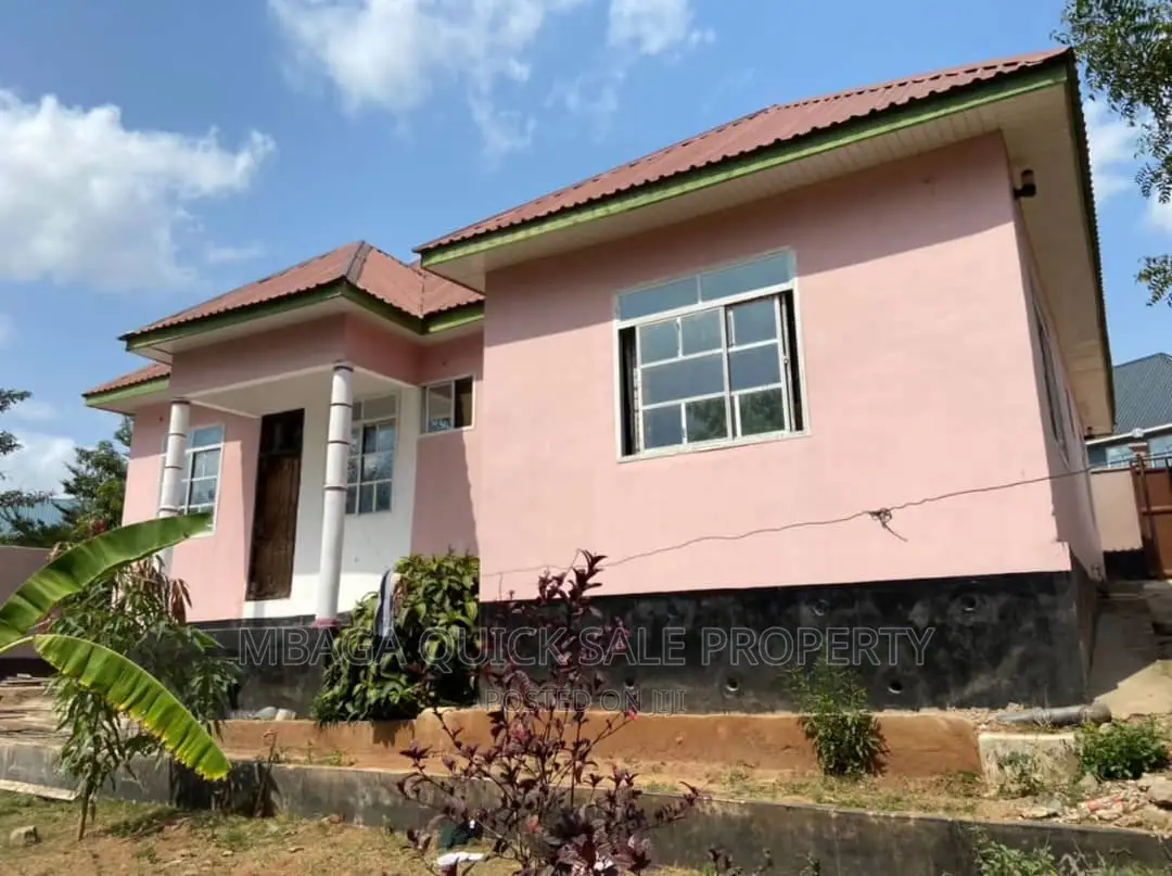 3bdrm House in Goba for sale in Goba