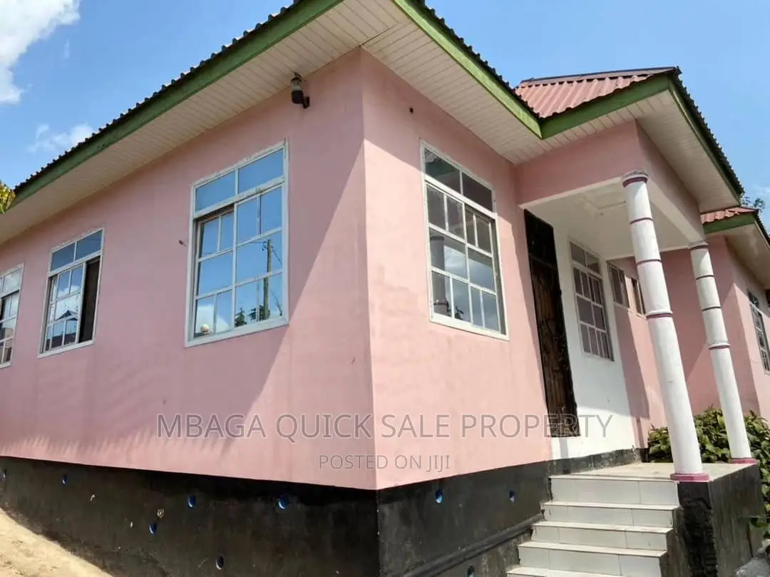 3bdrm House in Goba for sale in Goba