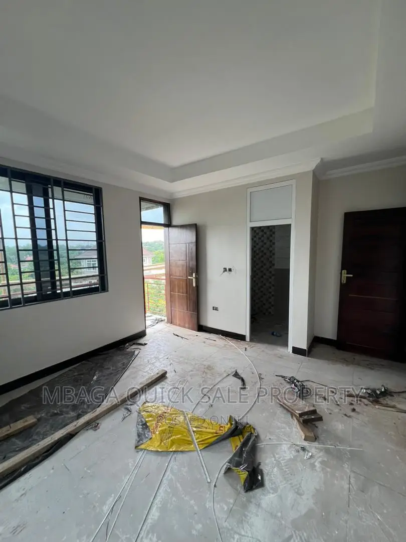 3bdrm Apartment in Makongo Ccm, Sinza for rent in Sinza