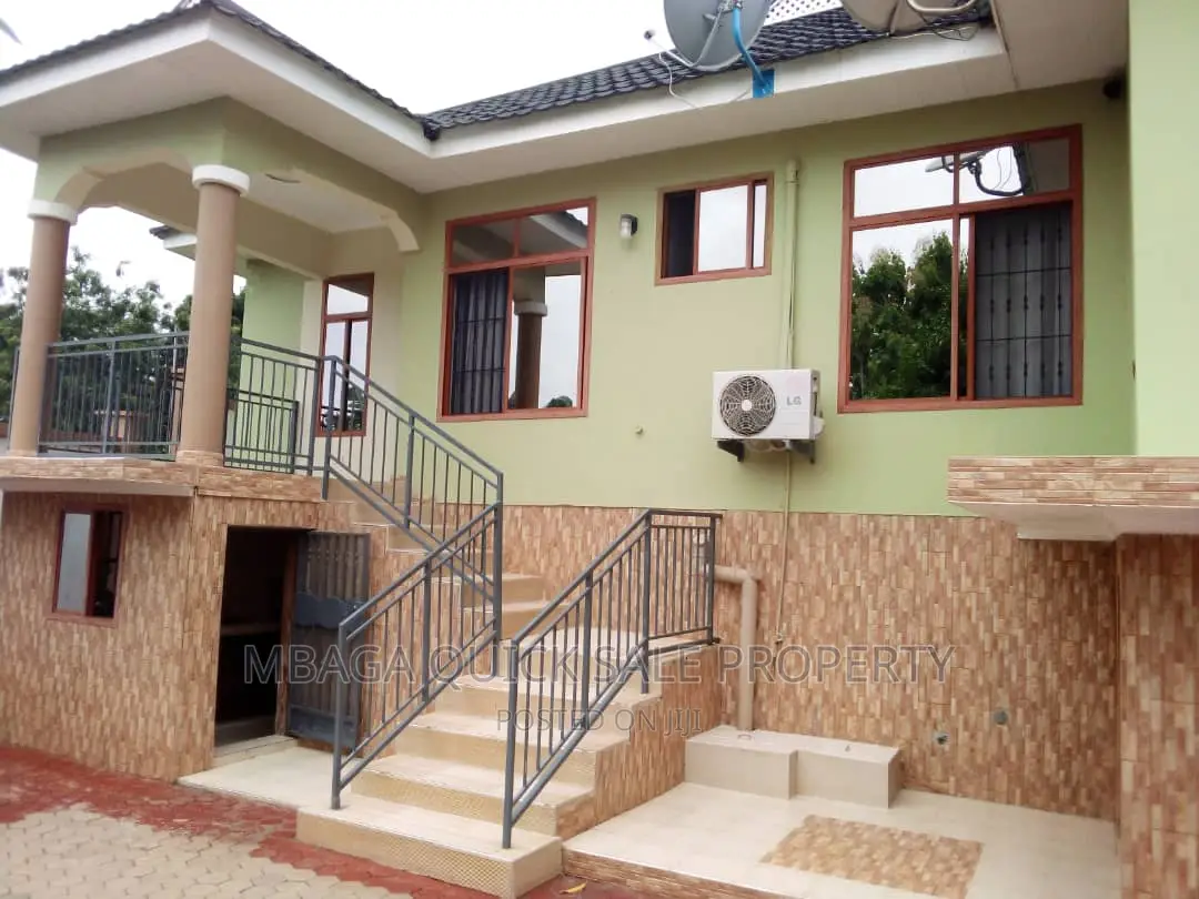 3bdrm House in Bunju for sale in Bunju