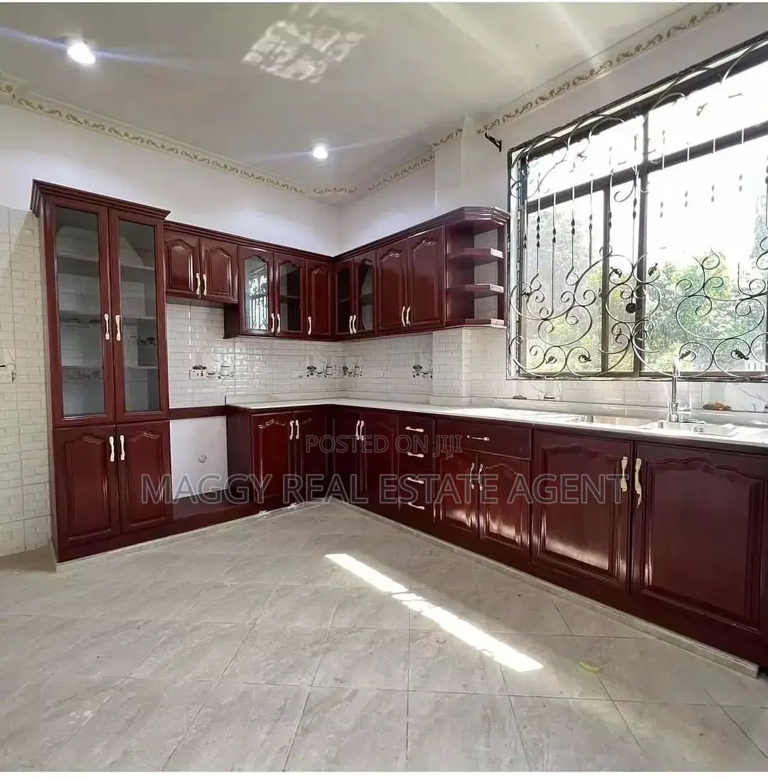 5bdrm House in Ssalala Itpl, Kunduchi for rent in Kunduchi