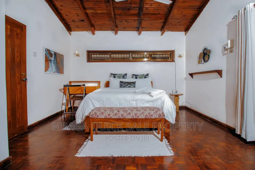Furnished 4bdrm House in Ada Estate for rent in Ada Estate