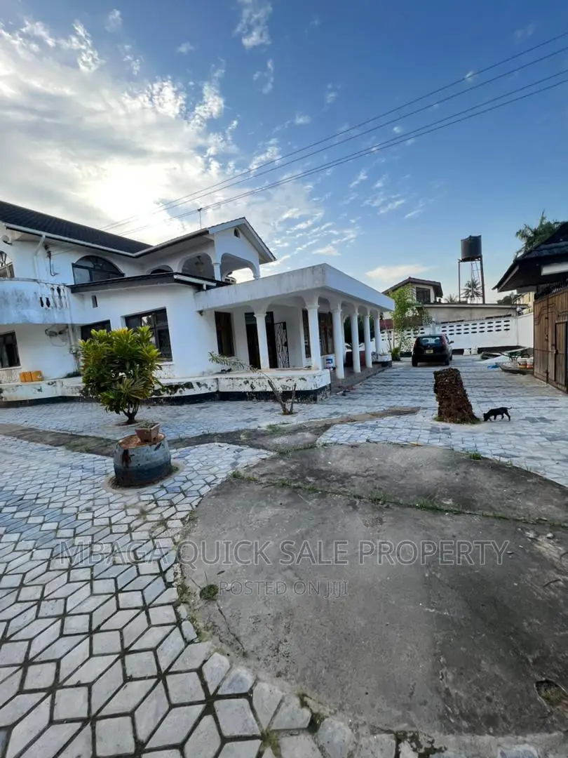 5bdrm House in Mbezi Beach for rent in Mbezi Beach