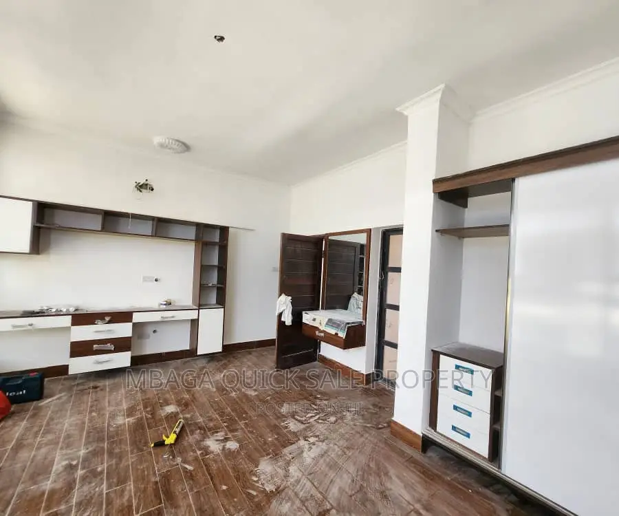 5bdrm House in Goba Kinzudi for sale in Goba
