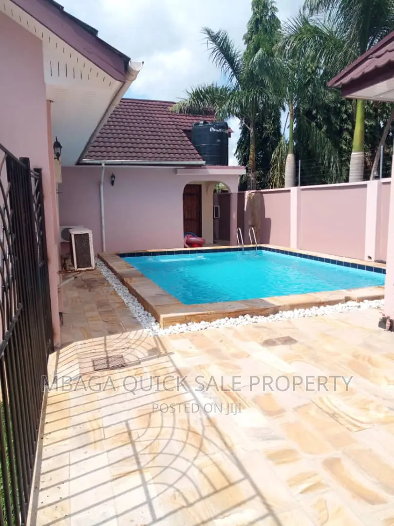 4bdrm House in Salasala Mwanzo, Mbezi for sale in Mbezi