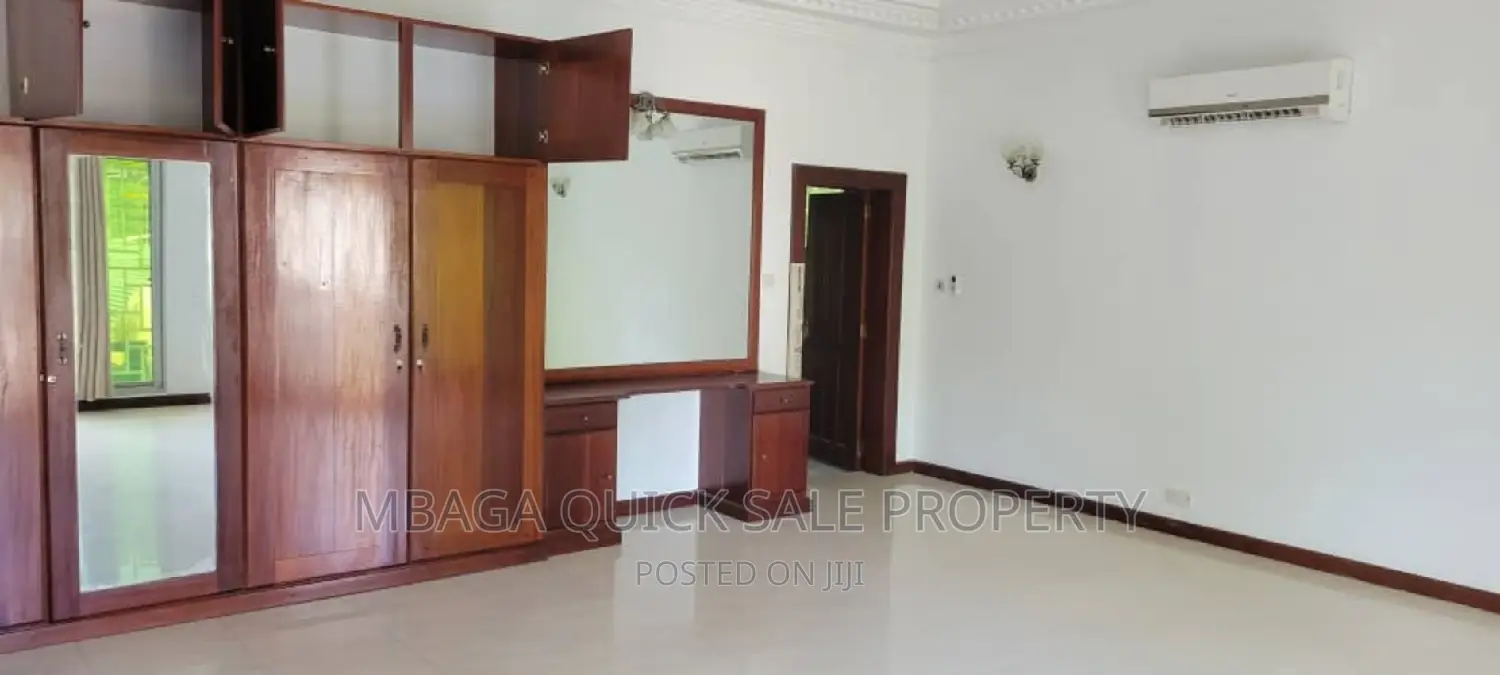 7bdrm House in Masaki  Slip Way for rent in Masaki
