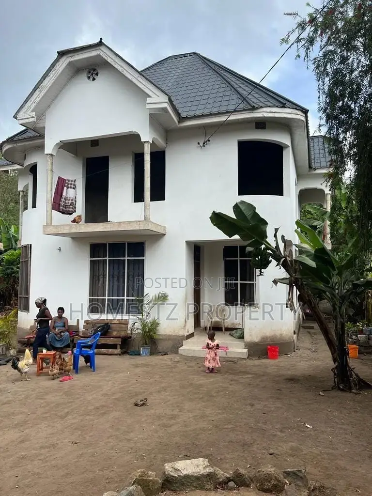 4bdrm House in Usa River  Momela, Arusha for sale in Arusha