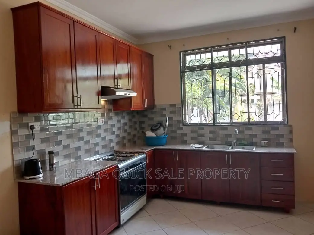 4bdrm House in Tegeta Masaiti, Bunju for rent in Bunju