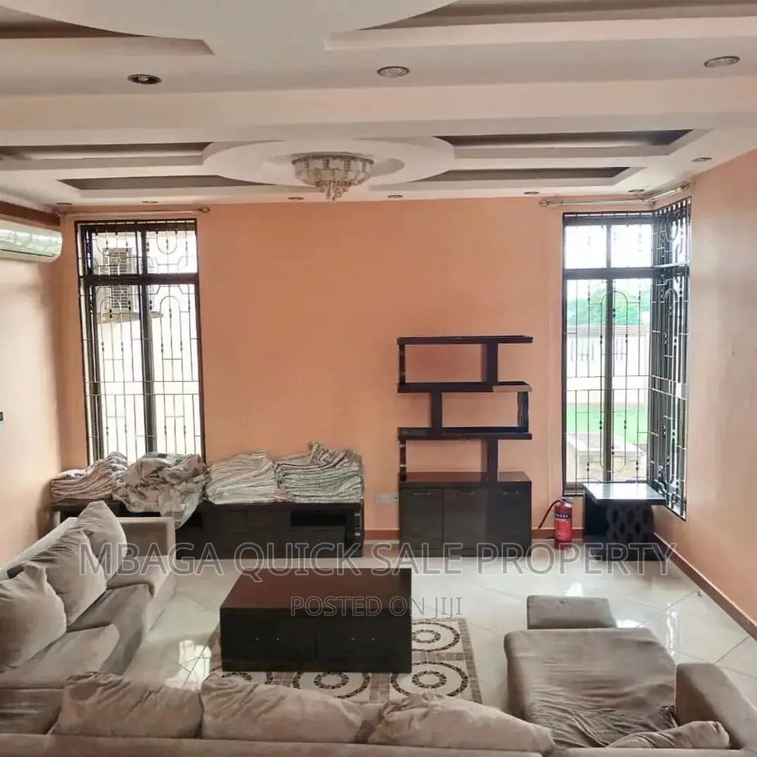7bdrm House in Mbweni for rent in Mbweni