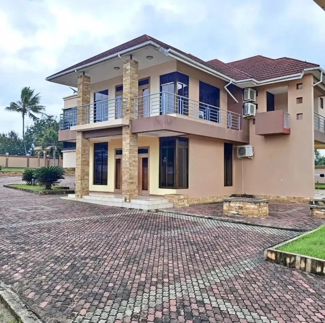 7bdrm House in Mbweni for rent in Mbweni