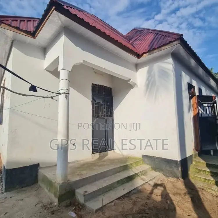 3bdrm House in Saku Ilulu, Temeke for sale in Temeke