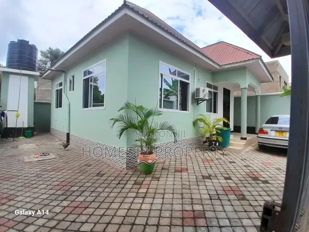 3bdrm House in Mbezi Msumi, Kinondoni for sale in Kinondoni