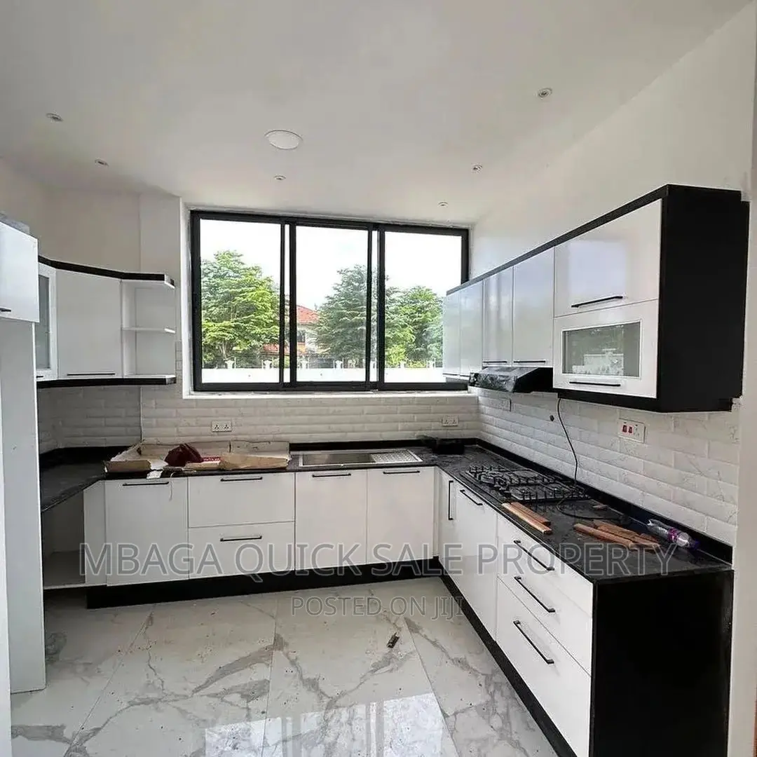 3bdrm Apartment in Mbez Beach for rent in Mbezi Beach