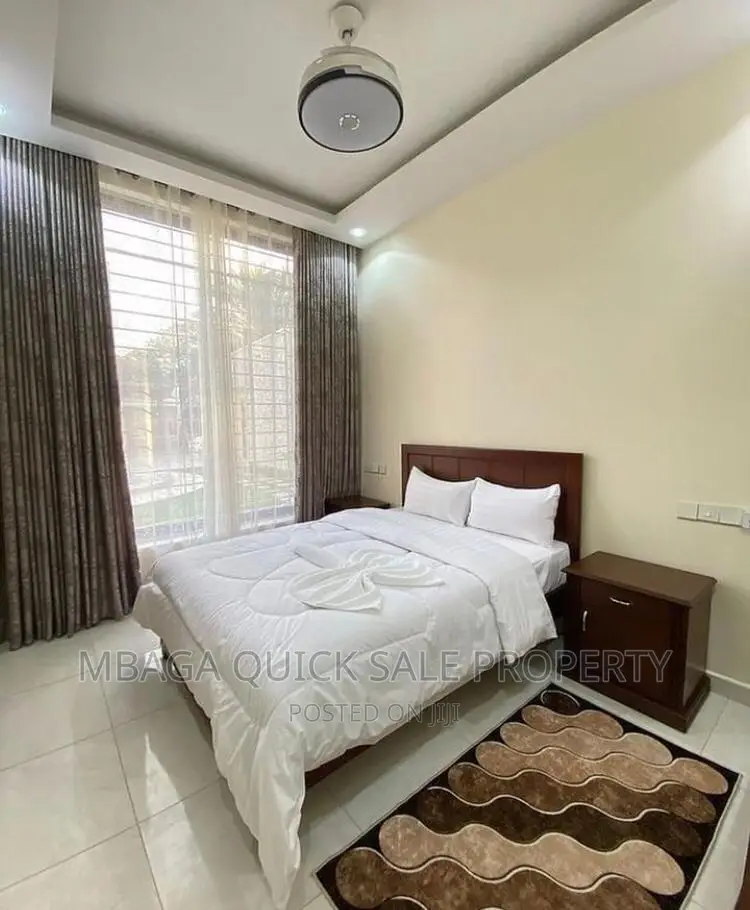 Furnished 3bdrm Apartment in Oyster Bay for rent in Oyster Bay