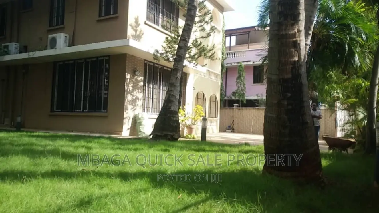 Furnished 5bdrm House in Msasani Beach for rent in Msasani