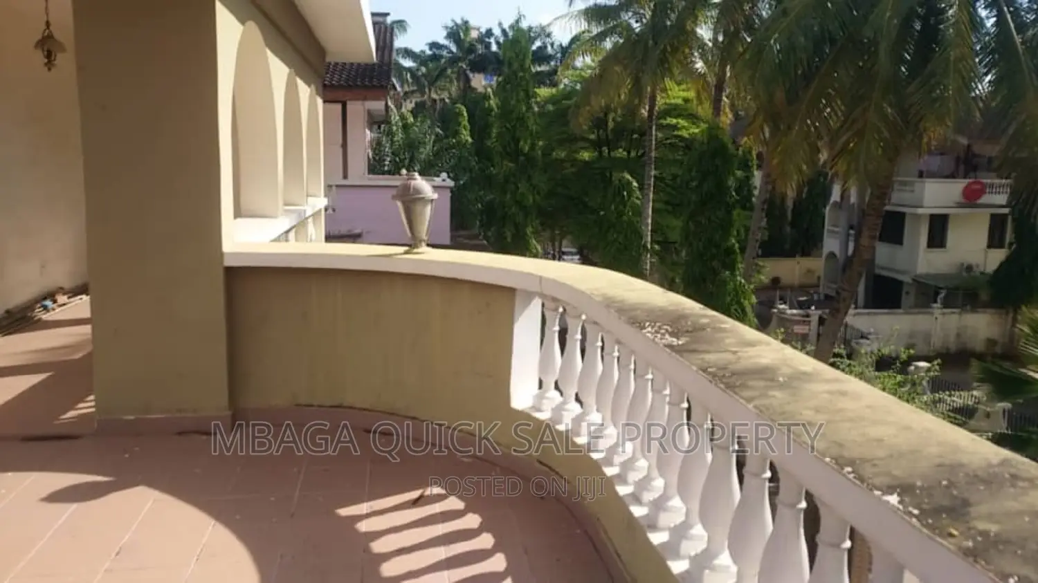 Furnished 5bdrm House in Msasani Beach for rent in Msasani