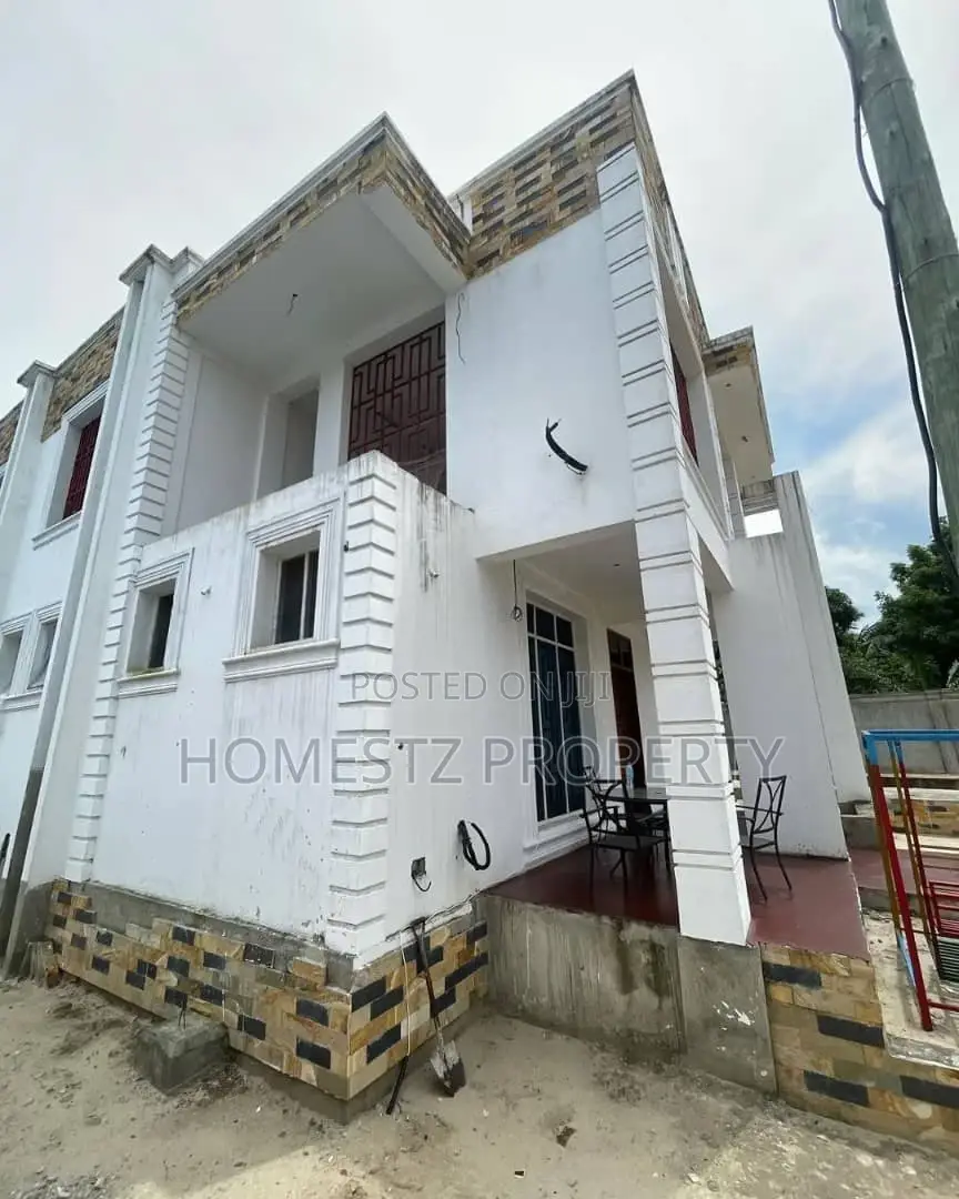5bdrm House in Kinyerezi, Kinondoni for sale in Kinondoni