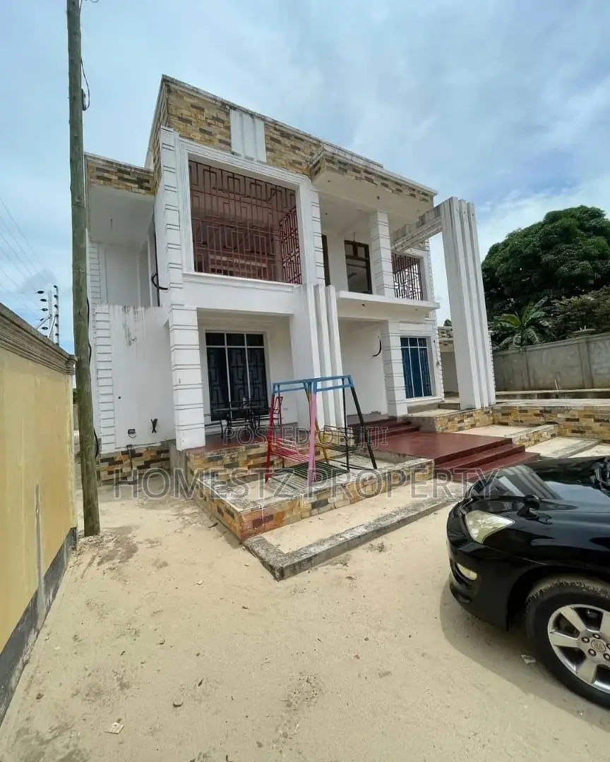 5bdrm House in Kinyerezi, Kinondoni for sale in Kinondoni