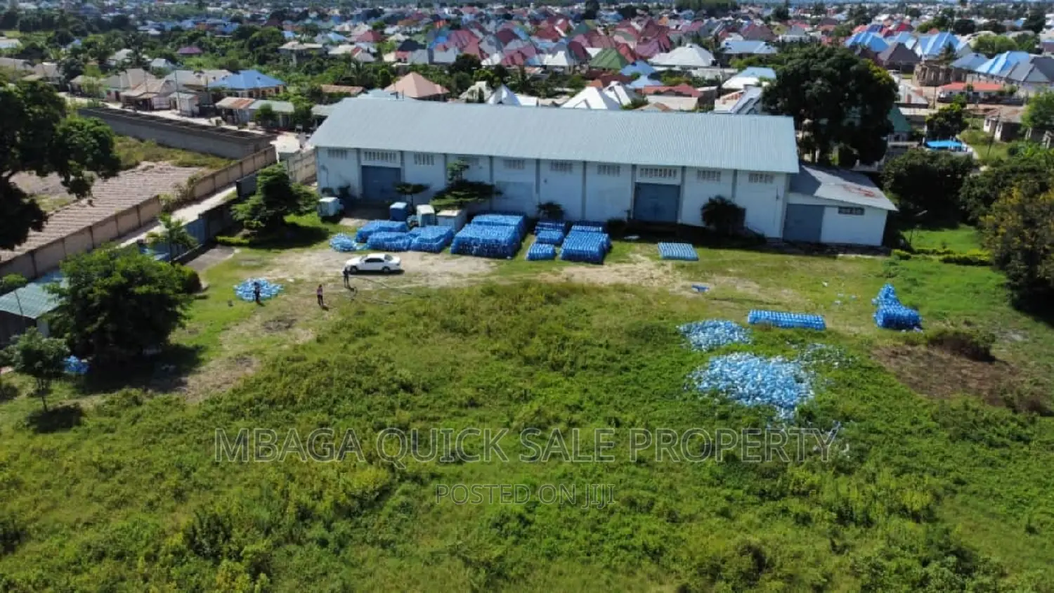 Warehouse /Godown 1000sqm for Sale at Mbagala Chamaz in Mbagala