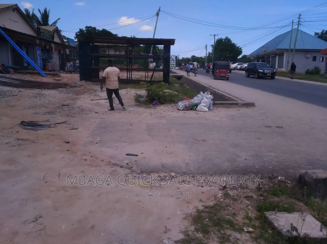 Shop Frem for Rent at Main Road at Goba Makongo in Goba