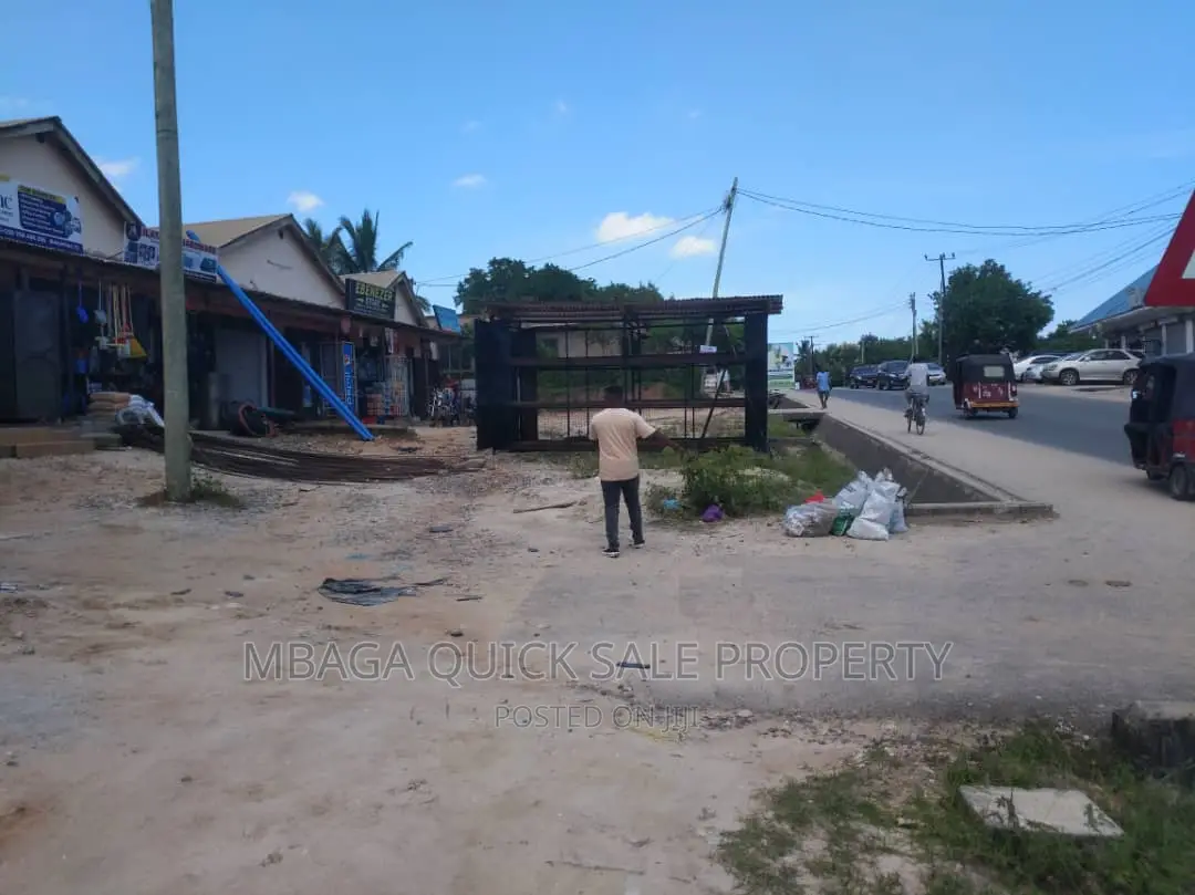 Shop Frem for Rent at Main Road at Goba Makongo in Goba