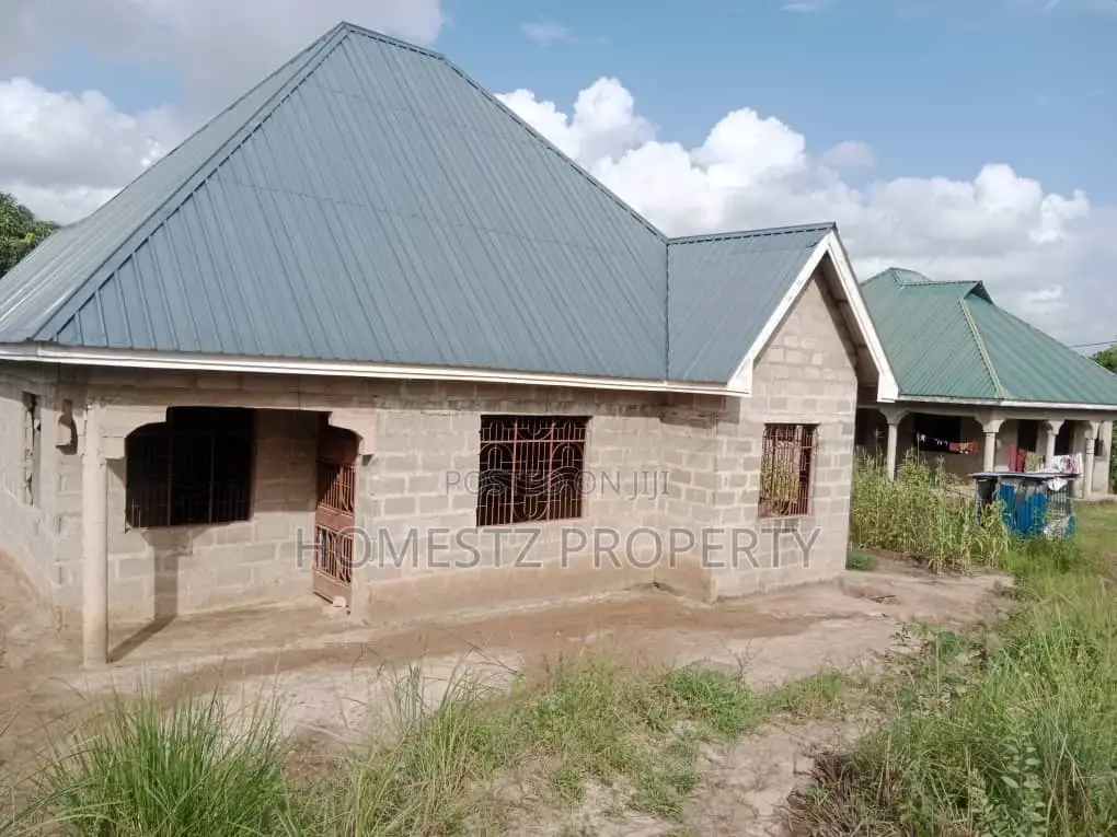 3bdrm House in Malamba Mawili, Kinondoni for sale in Kinondoni