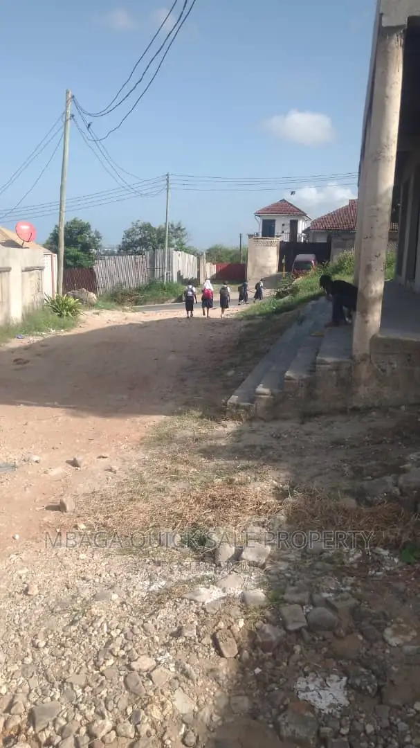 3bdrm House in Salasala, Mbezi for rent in Mbezi