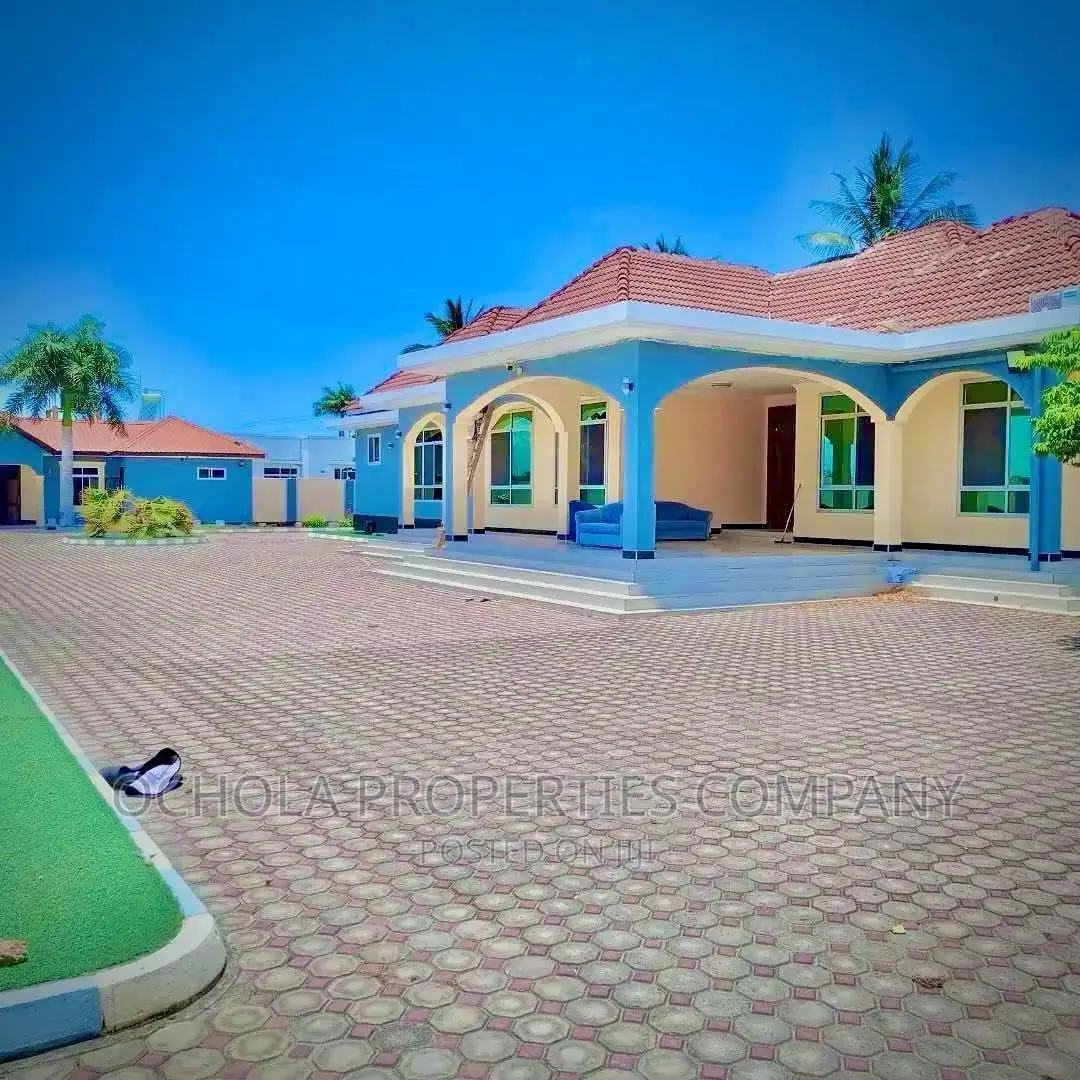 6bdrm House in Mbezi for sale in Mbezi