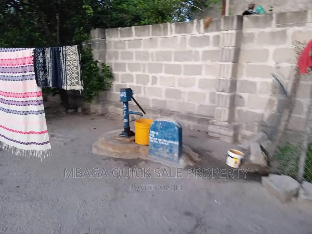 3bdrm House in Bagamoyo Kiromo for sale in Kiromo
