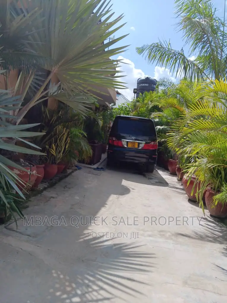 3bdrm House in Ada Estate for sale in Ada Estate