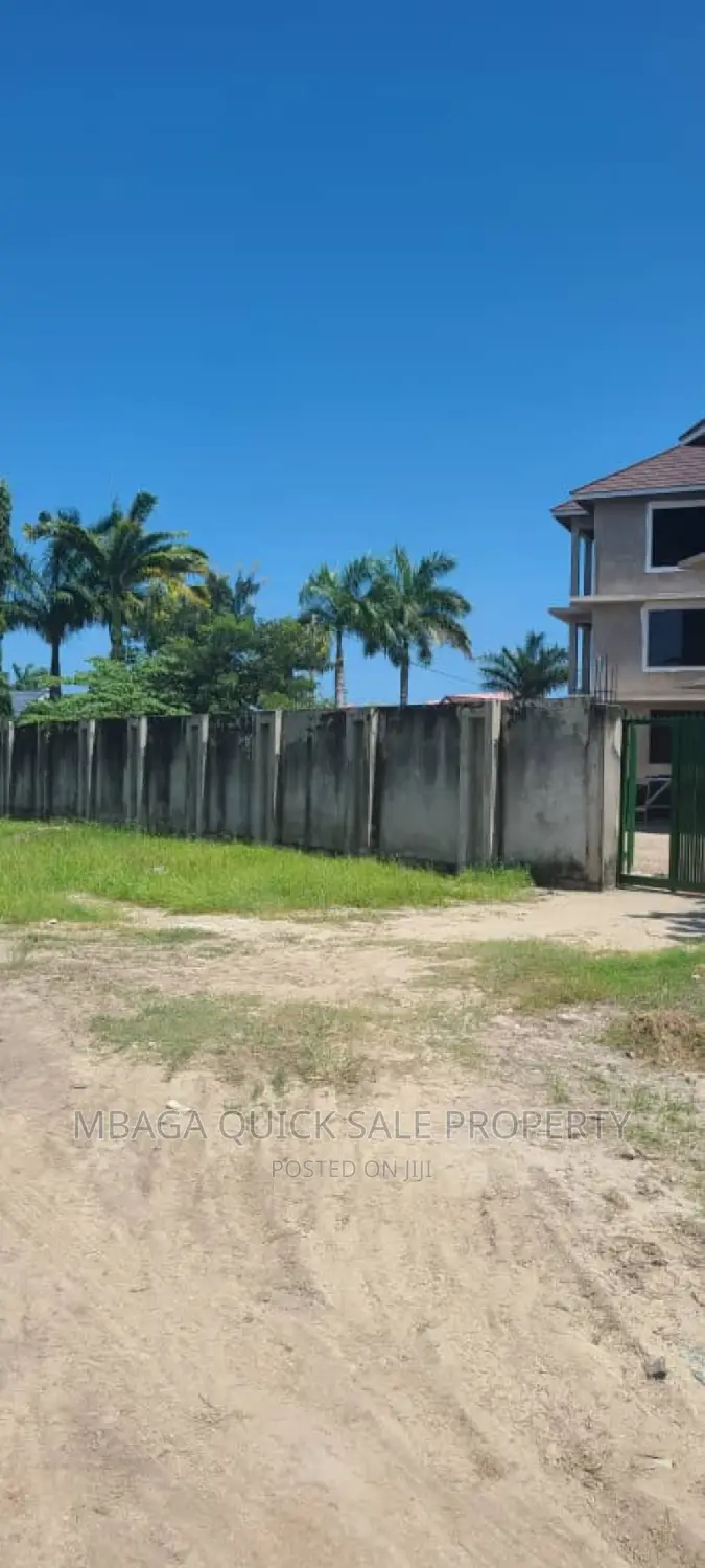 15bdrm House in Mbweni Jkt for sale in Mbweni