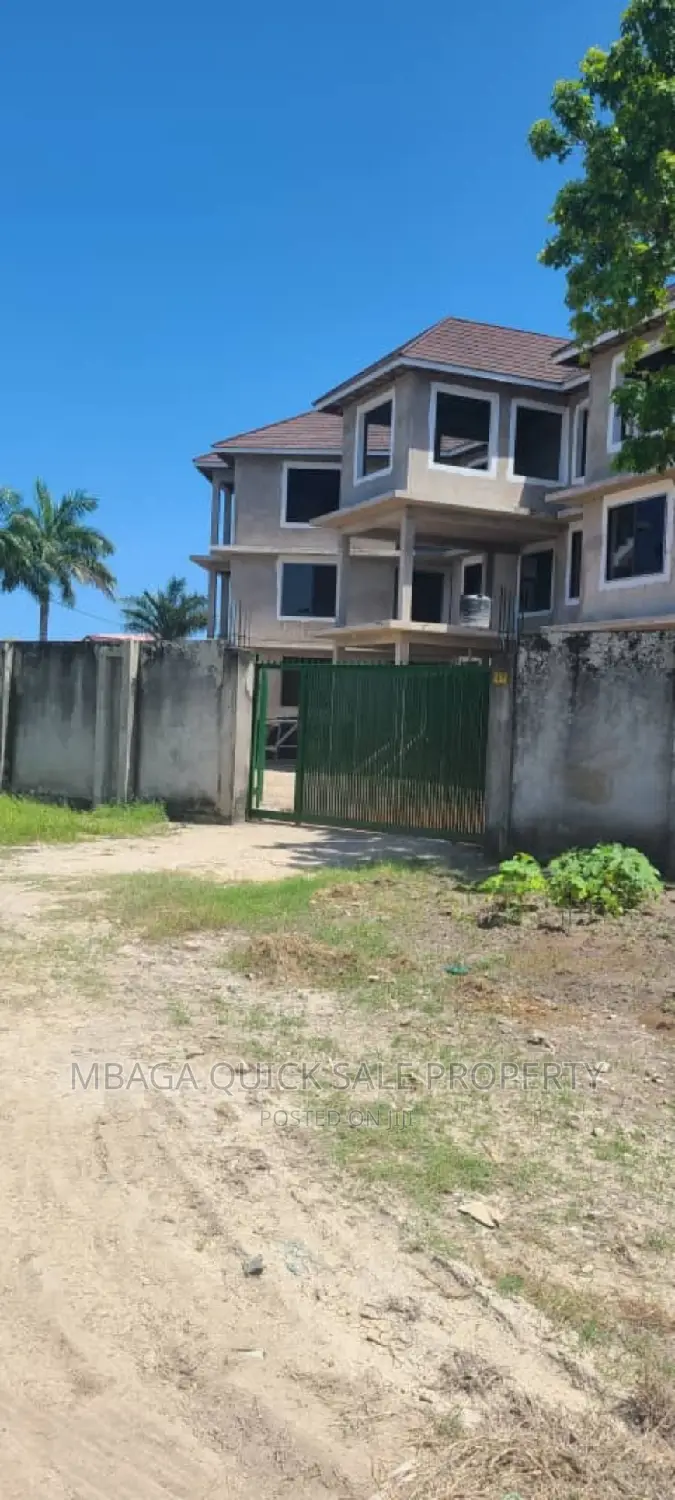 15bdrm House in Mbweni Jkt for sale in Mbweni