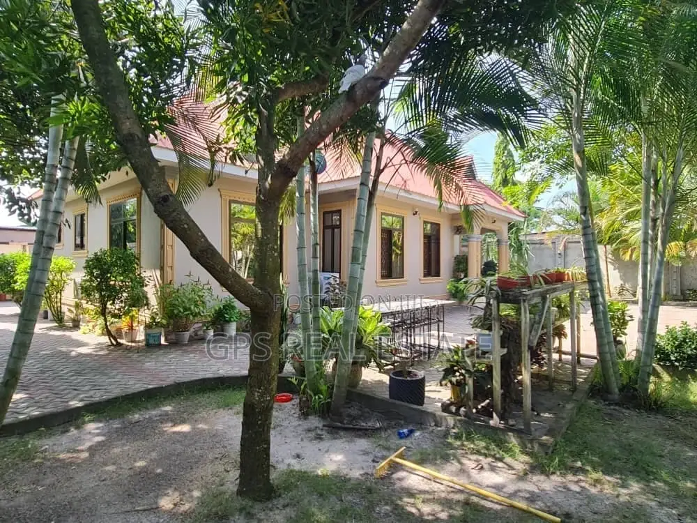 3bdrm House in Kisemvule, Ilala for sale in Ilala
