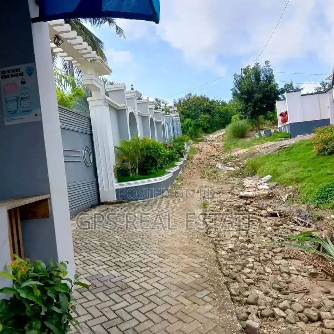 3bdrm House in Tegeta Wazo, Kinondoni for sale in Kinondoni