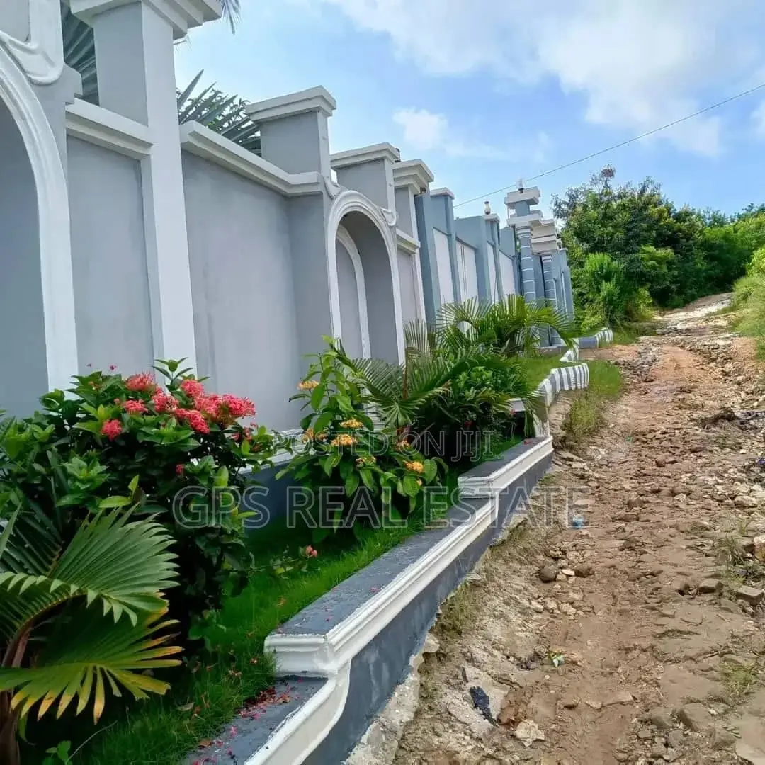 3bdrm House in Tegeta Wazo, Kinondoni for sale in Kinondoni