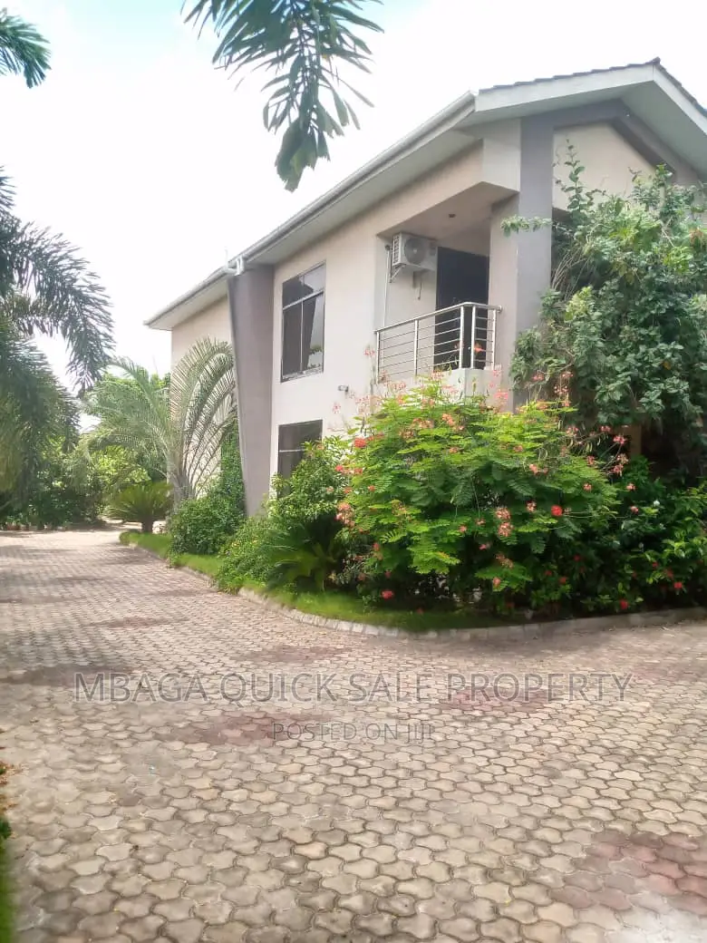 5bdrm House in Mbweni for rent in Mbweni