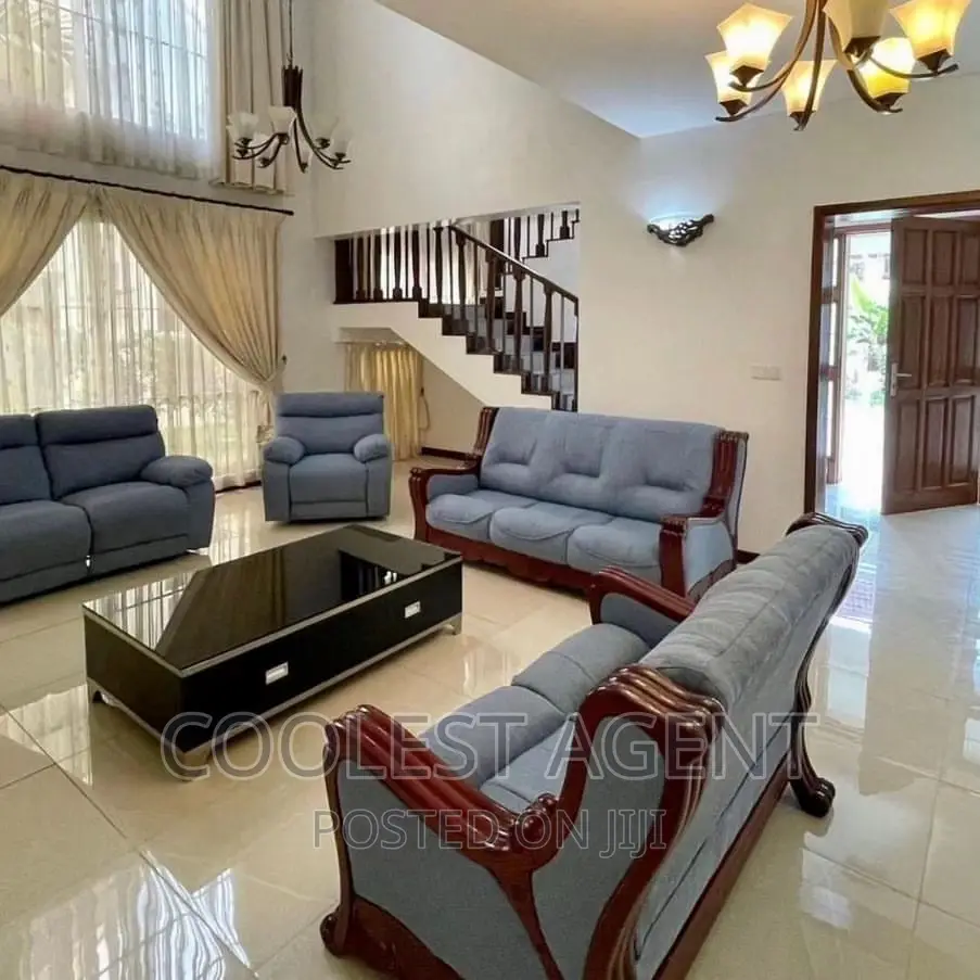 Furnished 4bdrm Villa in Oysterbay, Kinondoni for rent in Kinondoni