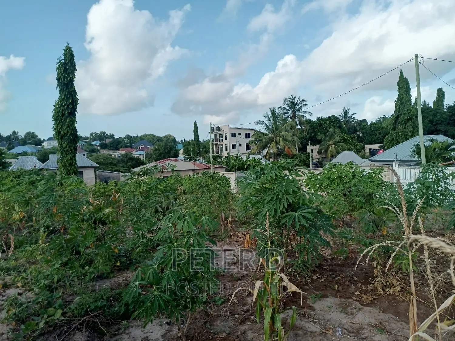 Kiwanja Karibu Na Barabara Kuu in Goba