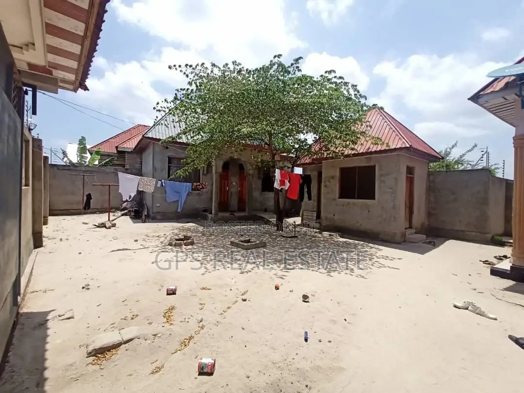 3bdrm House in Vikindu, Temeke for sale in Temeke