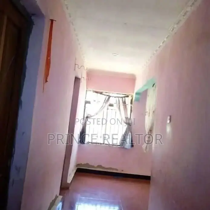 6bdrm House in Kimara Suka, Kinondoni for sale in Kinondoni