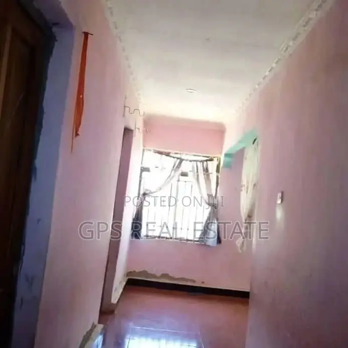 6bdrm House in Kimara Suka, Kinondoni for sale in Kinondoni