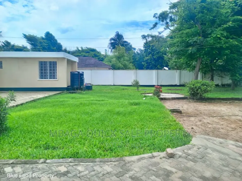 4bdrm House in Masaki for rent in Masaki