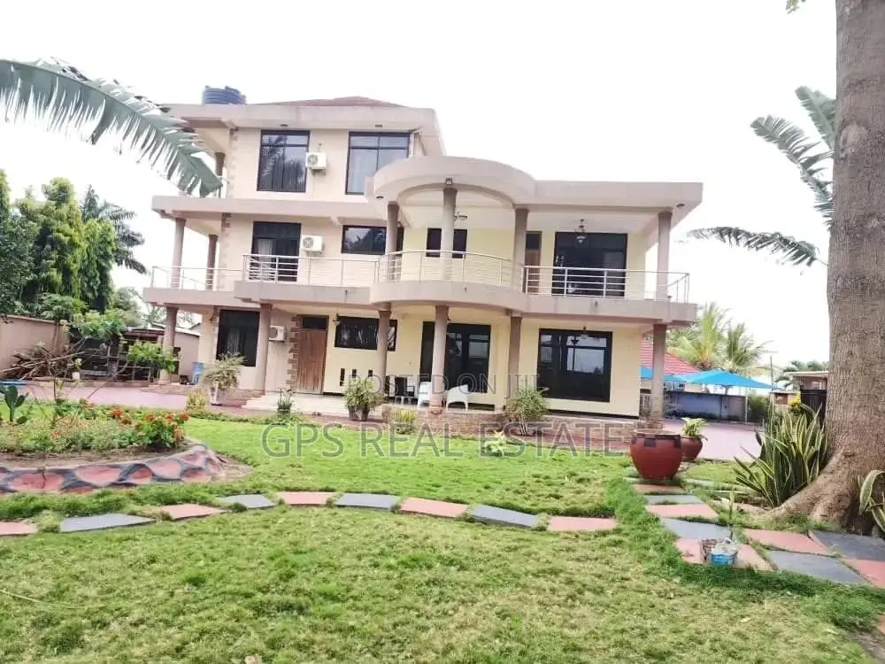 7bdrm House in Kibada, Kigamboni for sale in Kigamboni