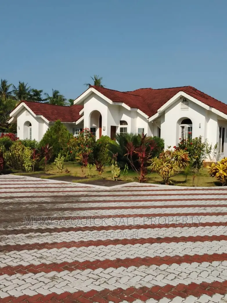 Furnished 4bdrm House in Kigamboni for rent in Kigamboni