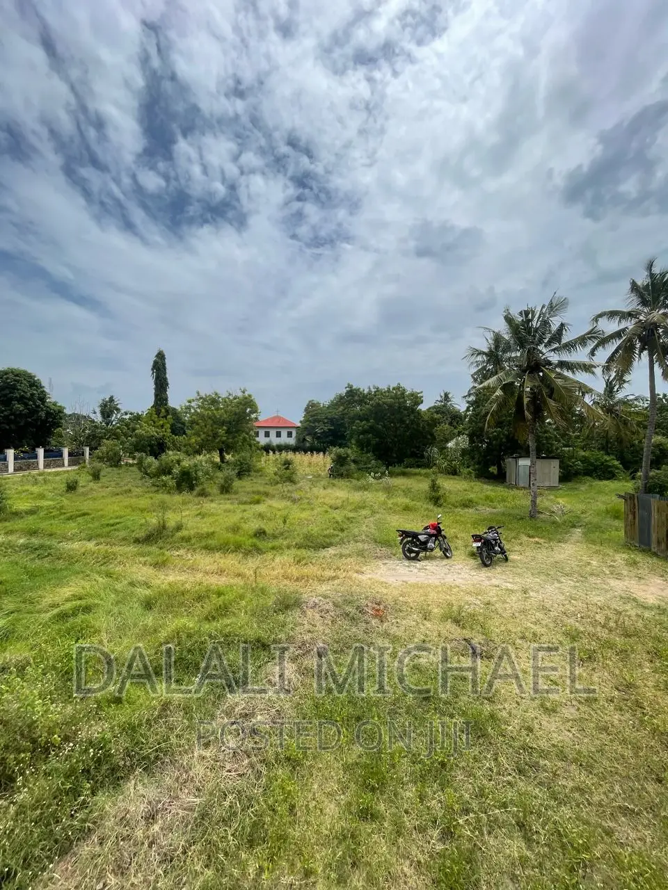Plot for Sale Bahari Beach! in Kunduchi