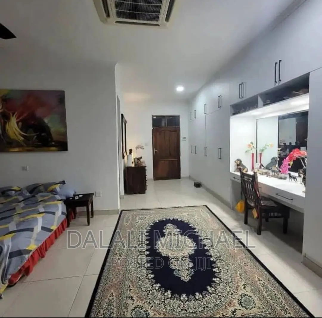 5bdrm House in Bahari Beach, Kunduchi for sale in Kunduchi