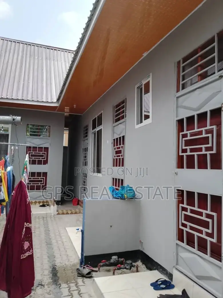 5bdrm House in Mbagala Chamazi, Temeke for sale in Temeke